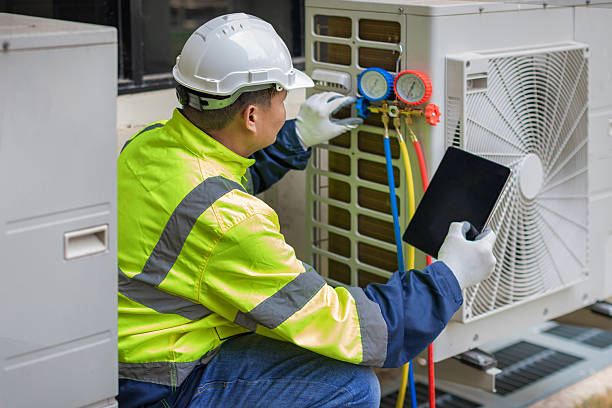 Professional Hvac technician working in Belle Mina, AL